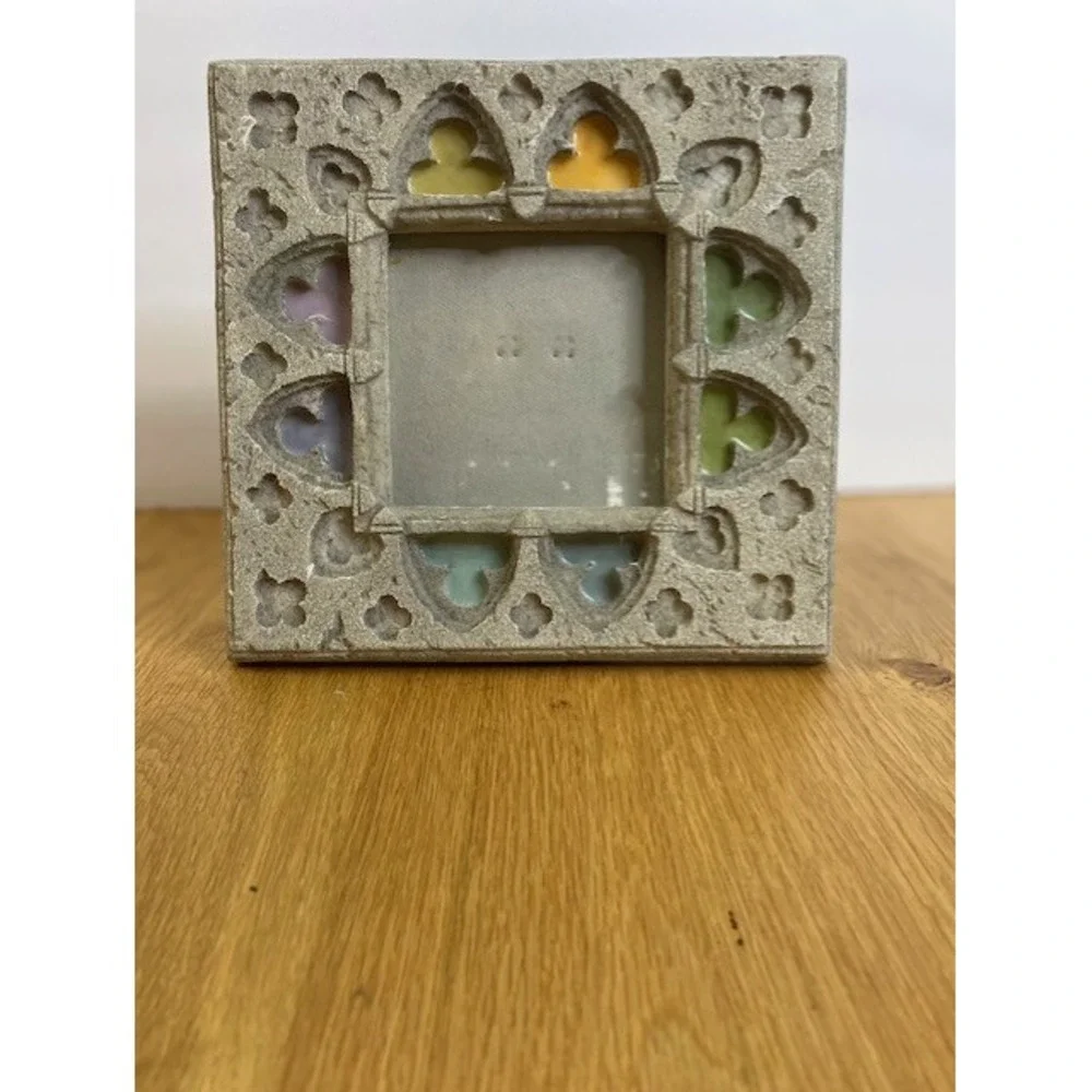 United Design Corp Church Window Picture Frame Gray Stone Gothic Good Trefoil